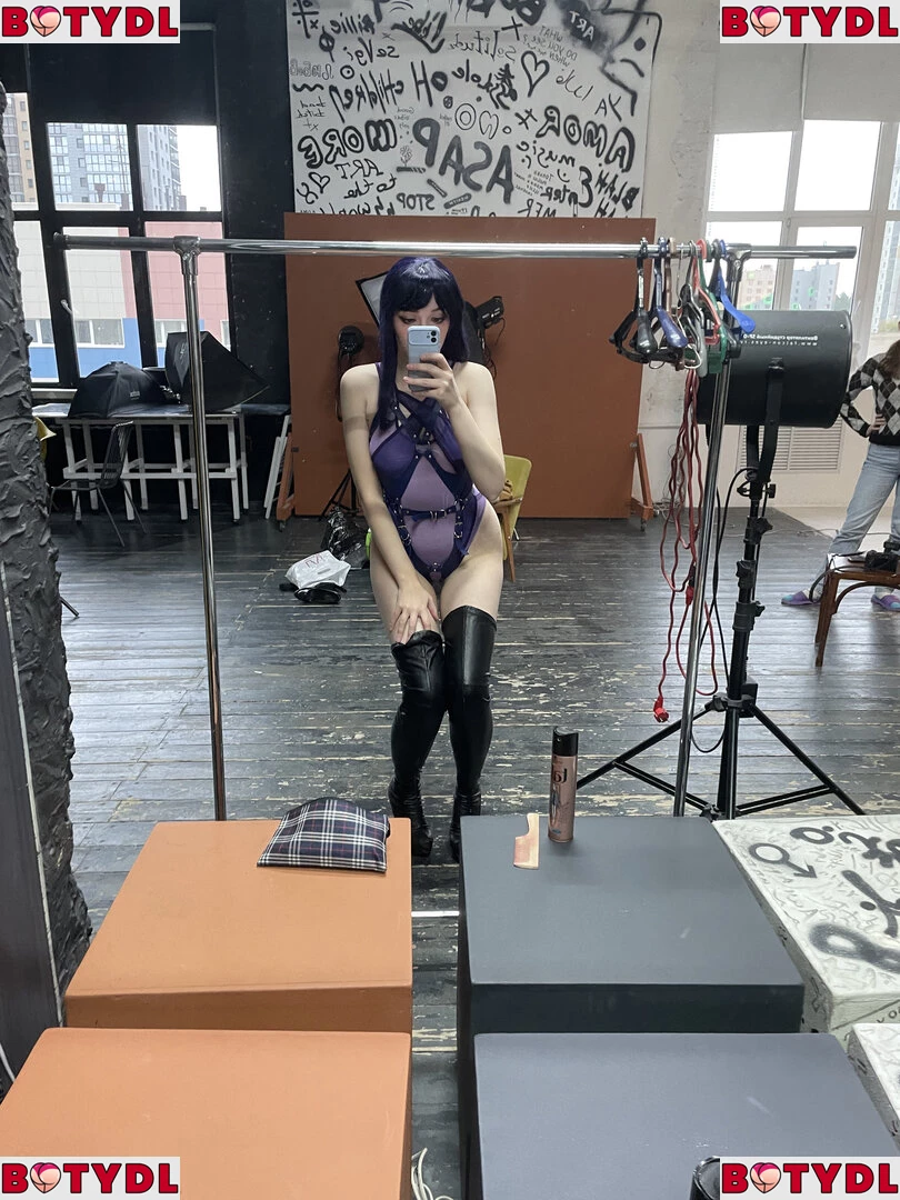 Sawakate Onlyfans Photo Gallery 