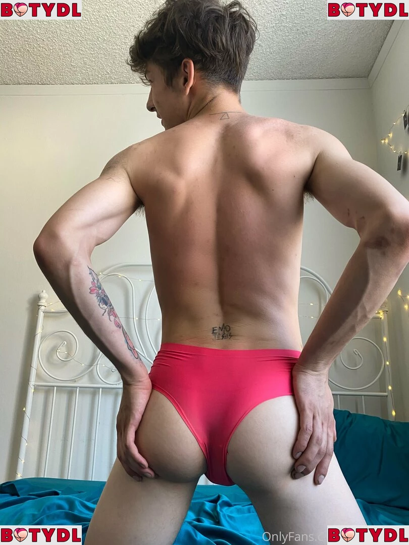 chrisoflyng Onlyfans Photo Gallery 