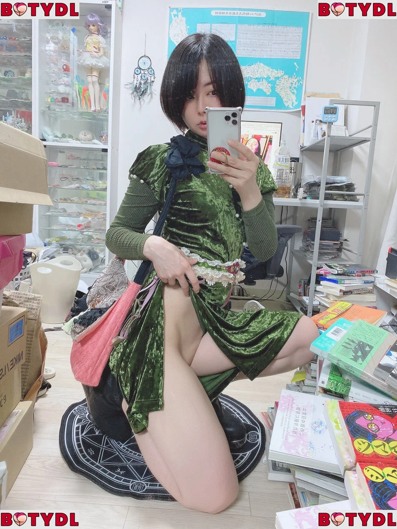 Iiniku Ushijima Onlyfans Photo Gallery 