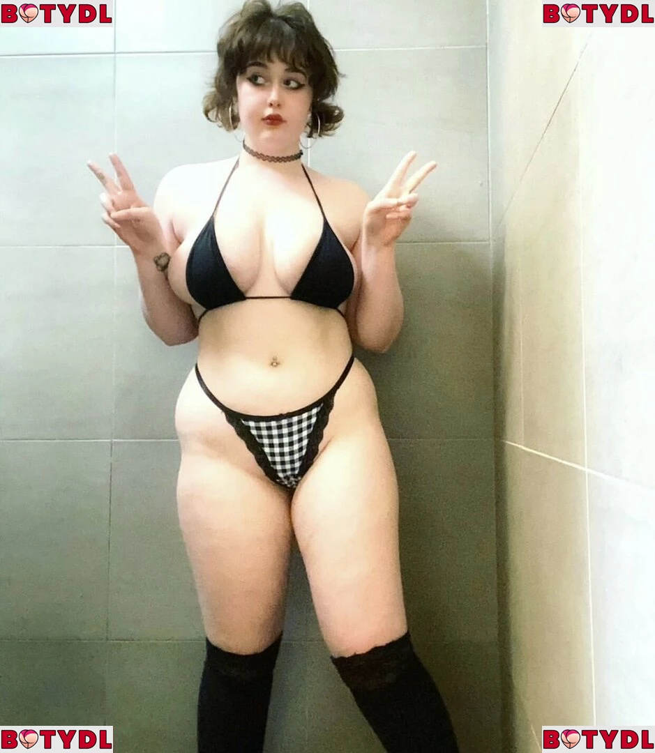 milabloomoo Onlyfans Photo Gallery 