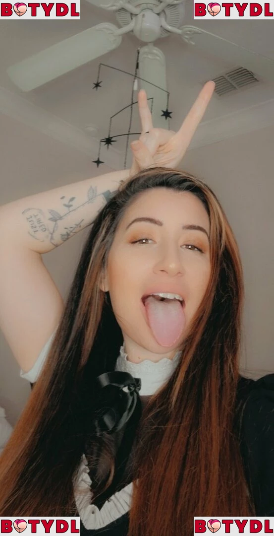 poppycarminexxx Onlyfans Photo Gallery 