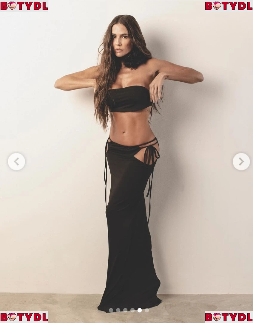 Deborah Secco Onlyfans Photo Gallery 