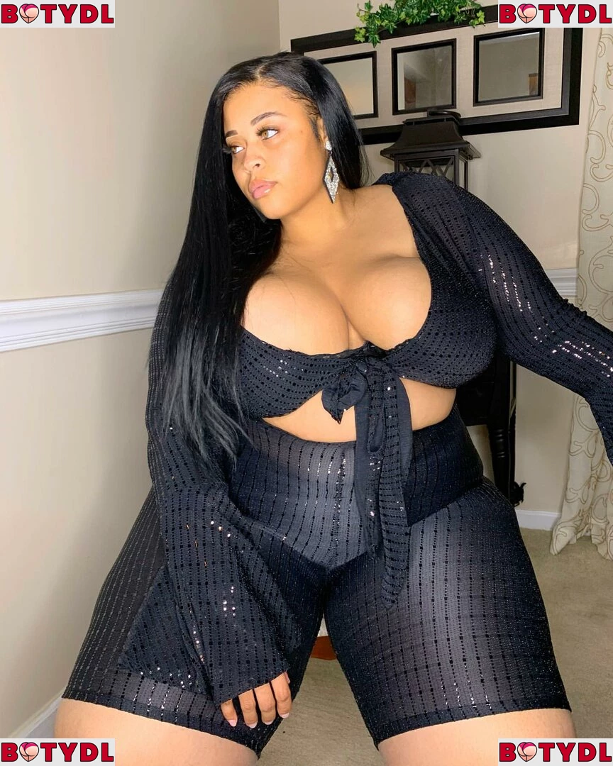 Jasmine Gunn Onlyfans Photo Gallery 