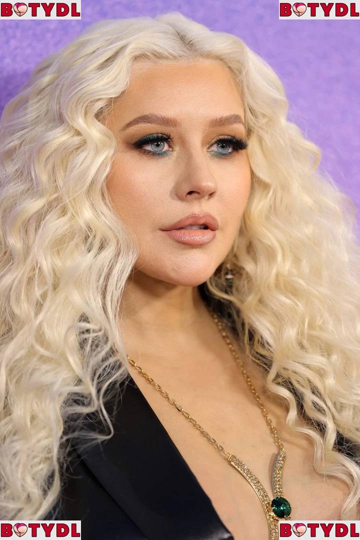 Christina Aguilera Onlyfans Photo Gallery 