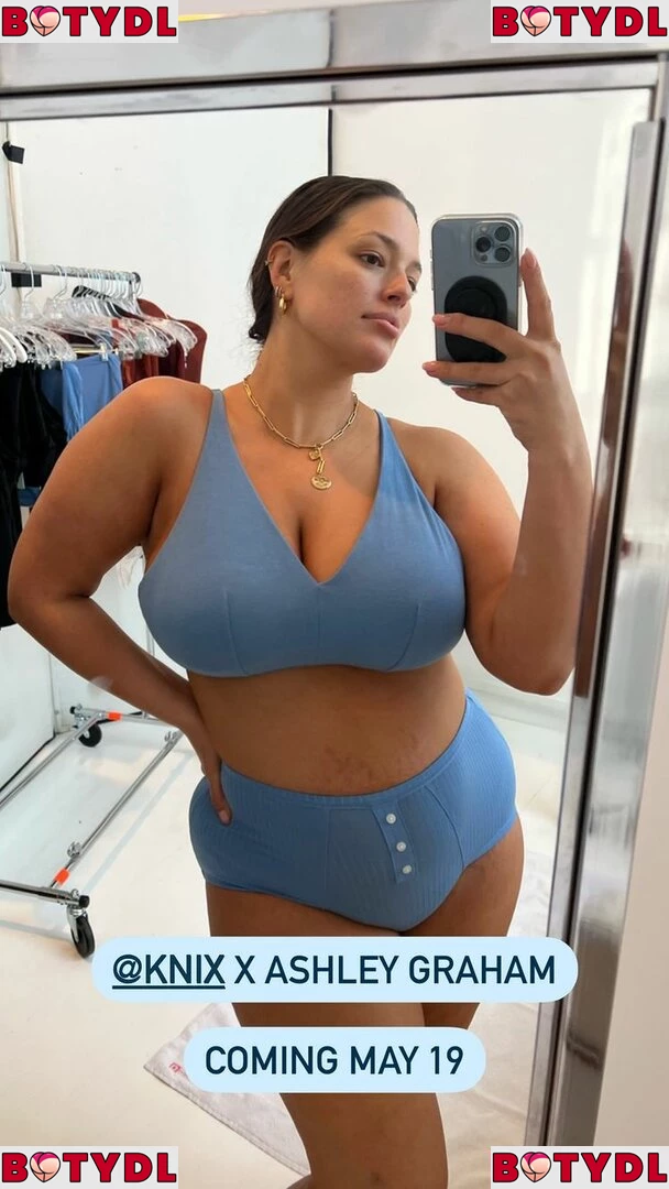 Ashley Graham Onlyfans Photo Gallery 