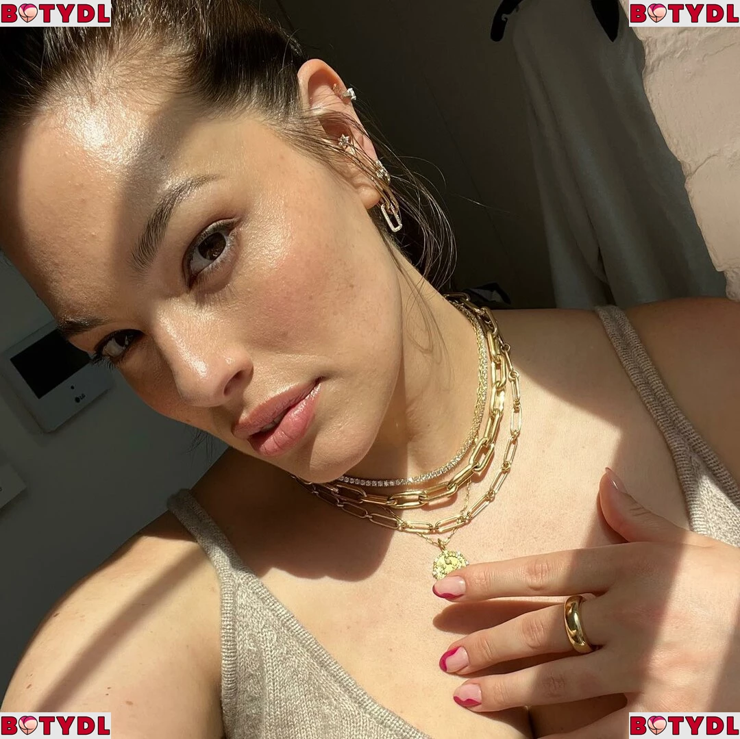 Ashley Graham Onlyfans Photo Gallery 