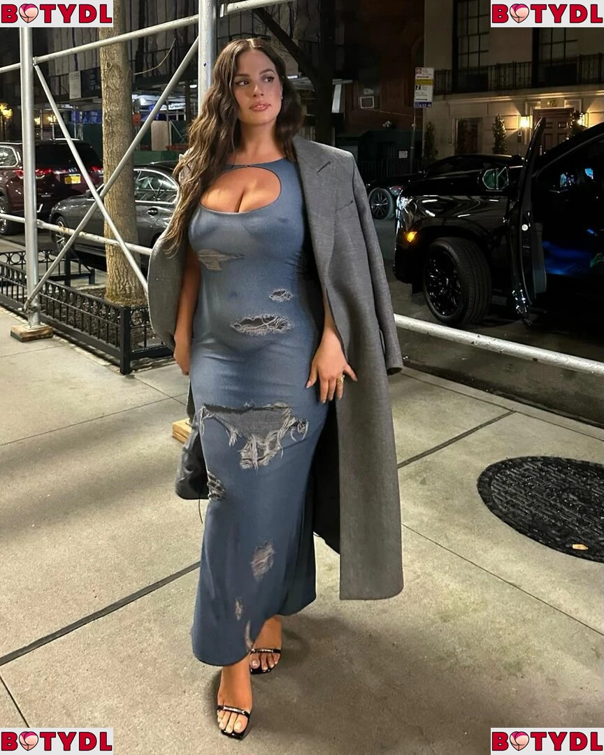 Ashley Graham Onlyfans Photo Gallery 