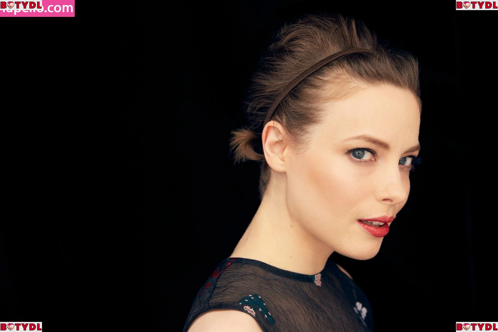 Gillian Jacobs Onlyfans Photo Gallery 