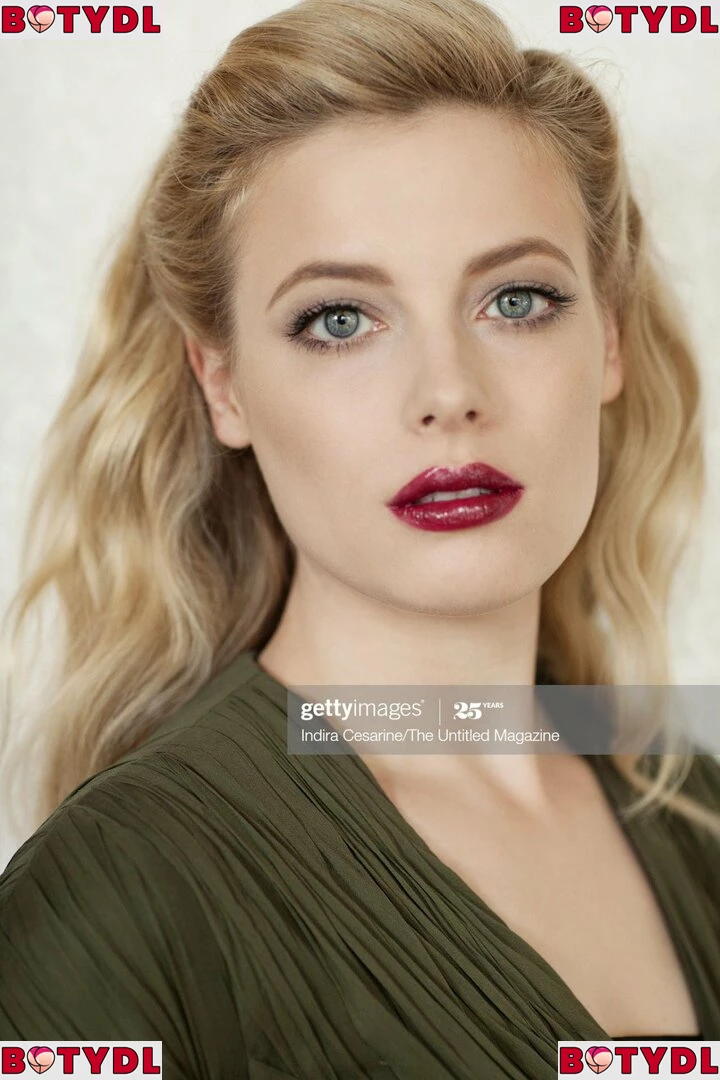 Gillian Jacobs Onlyfans Photo Gallery 