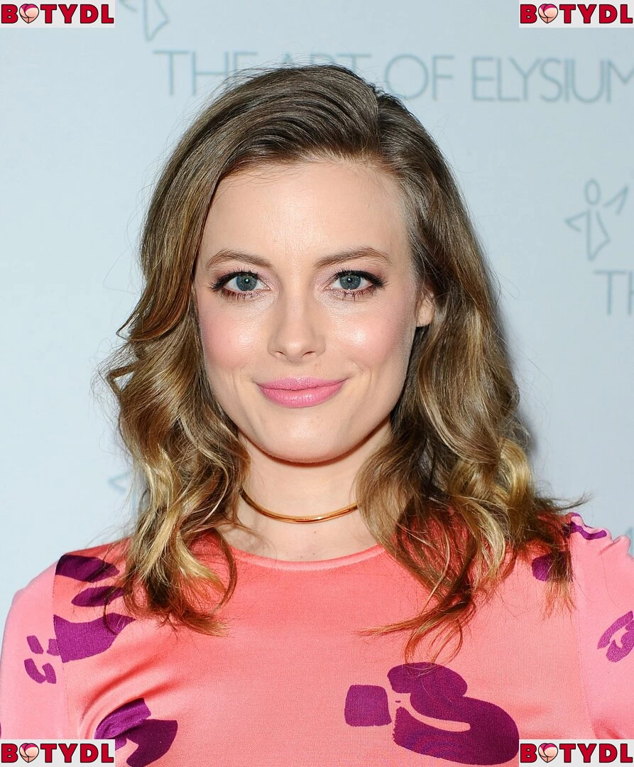 Gillian Jacobs Onlyfans Photo Gallery 