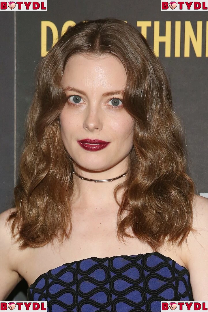 Gillian Jacobs Onlyfans Photo Gallery 