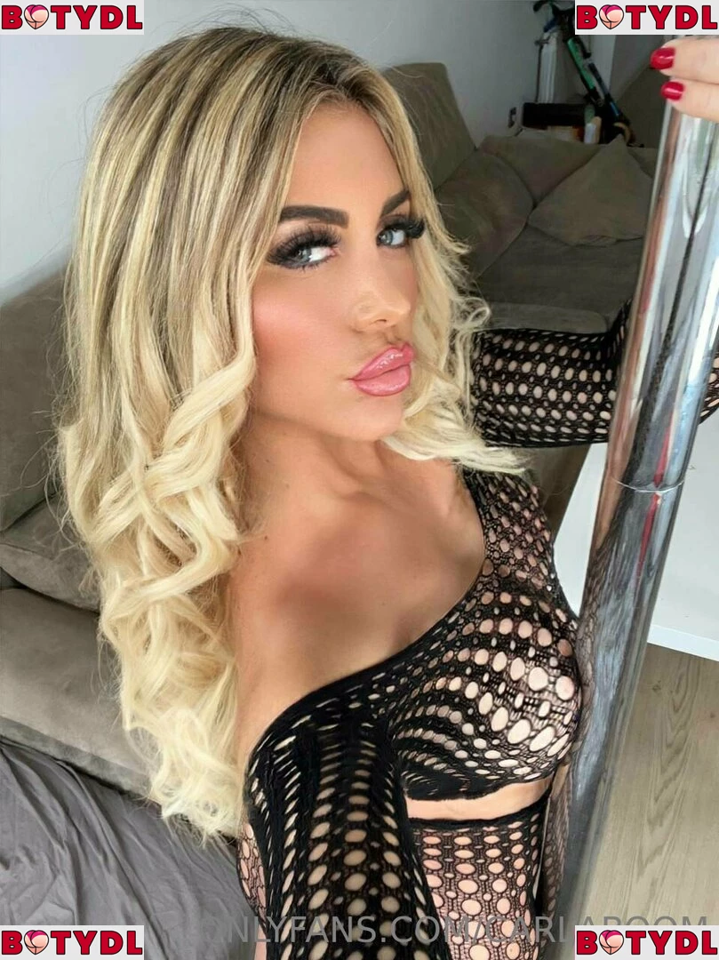 carlaboom Onlyfans Photo Gallery 