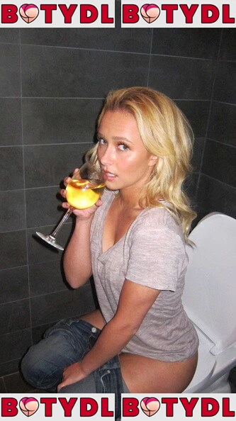 Hayden Panettiere Onlyfans Photo Gallery 