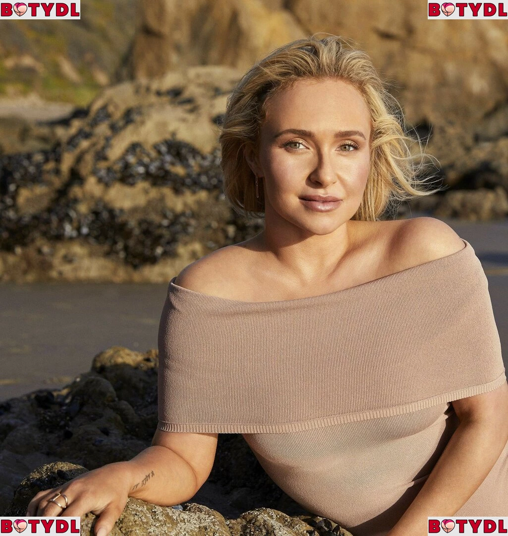 Hayden Panettiere Onlyfans Photo Gallery 