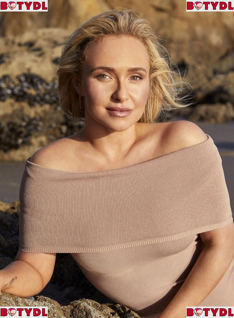 Hayden Panettiere Onlyfans Photo Gallery 