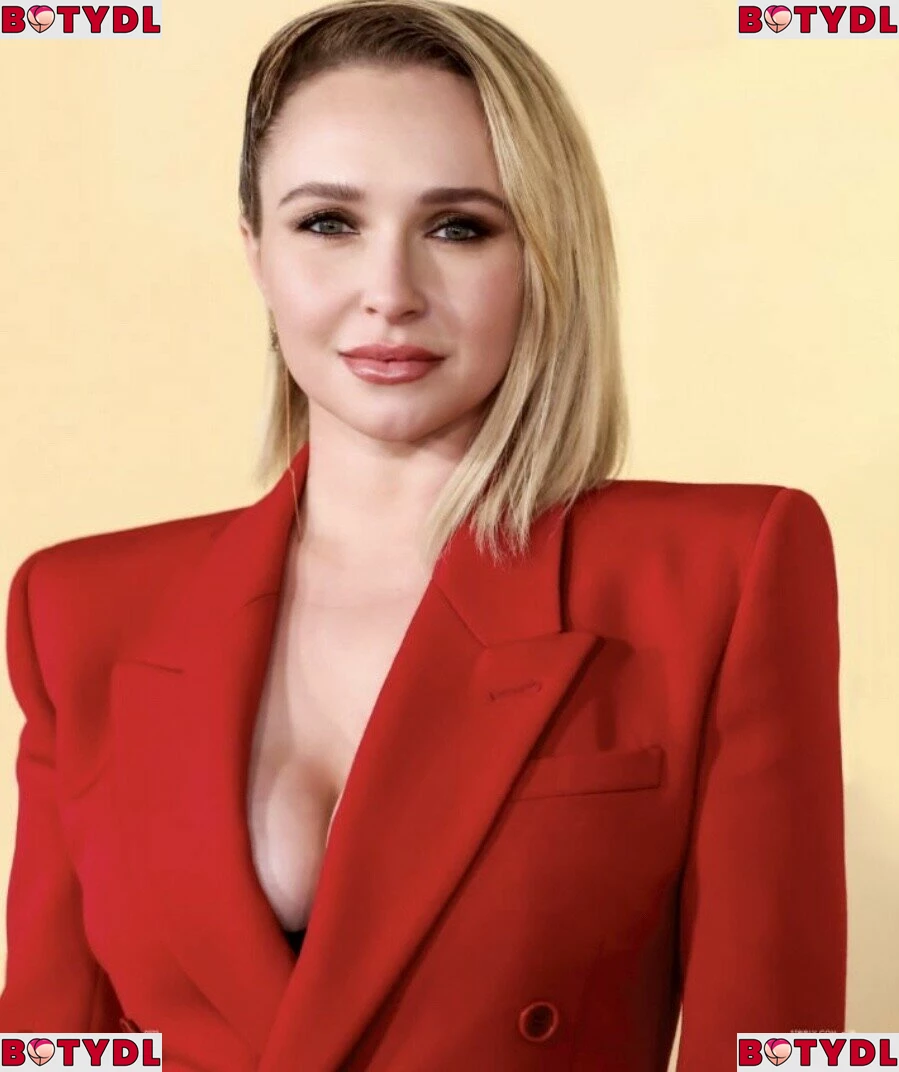 Hayden Panettiere Onlyfans Photo Gallery 