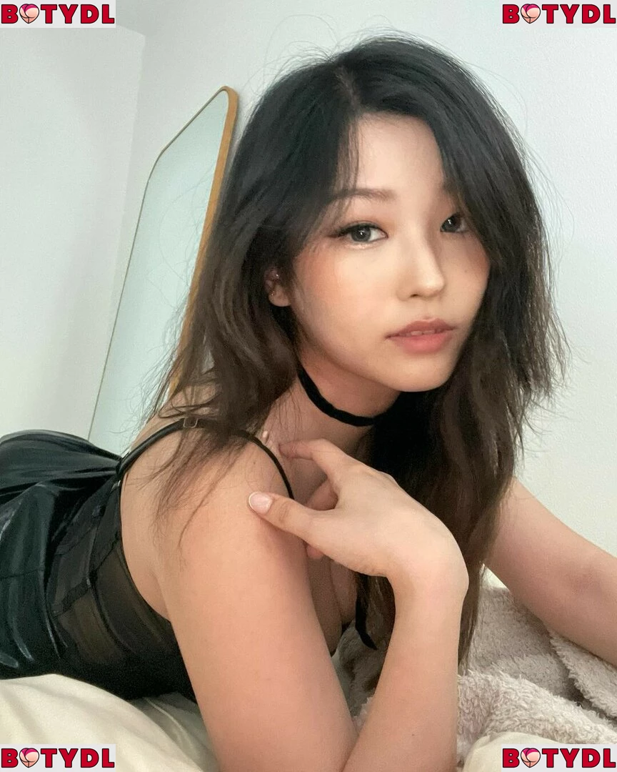 Hyoon Onlyfans Photo Gallery 