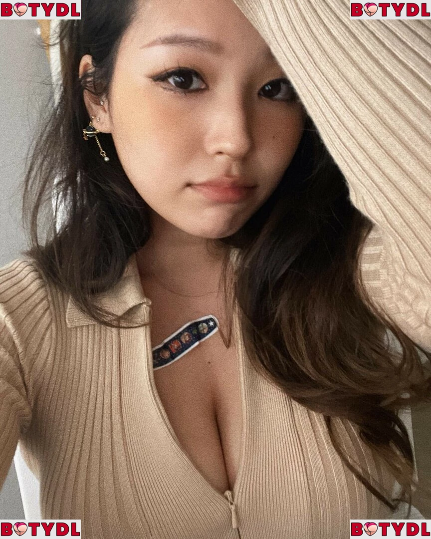 Hyoon Onlyfans Photo Gallery 