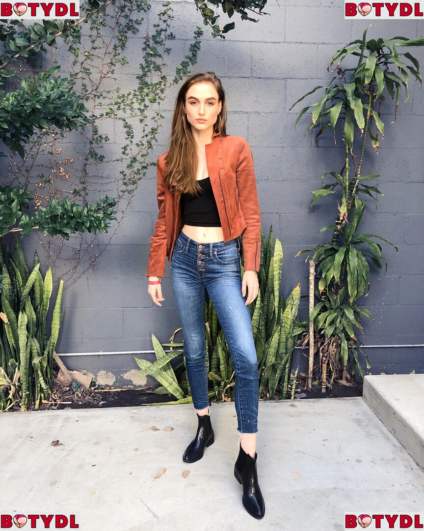 Madison Lintz Onlyfans Photo Gallery 