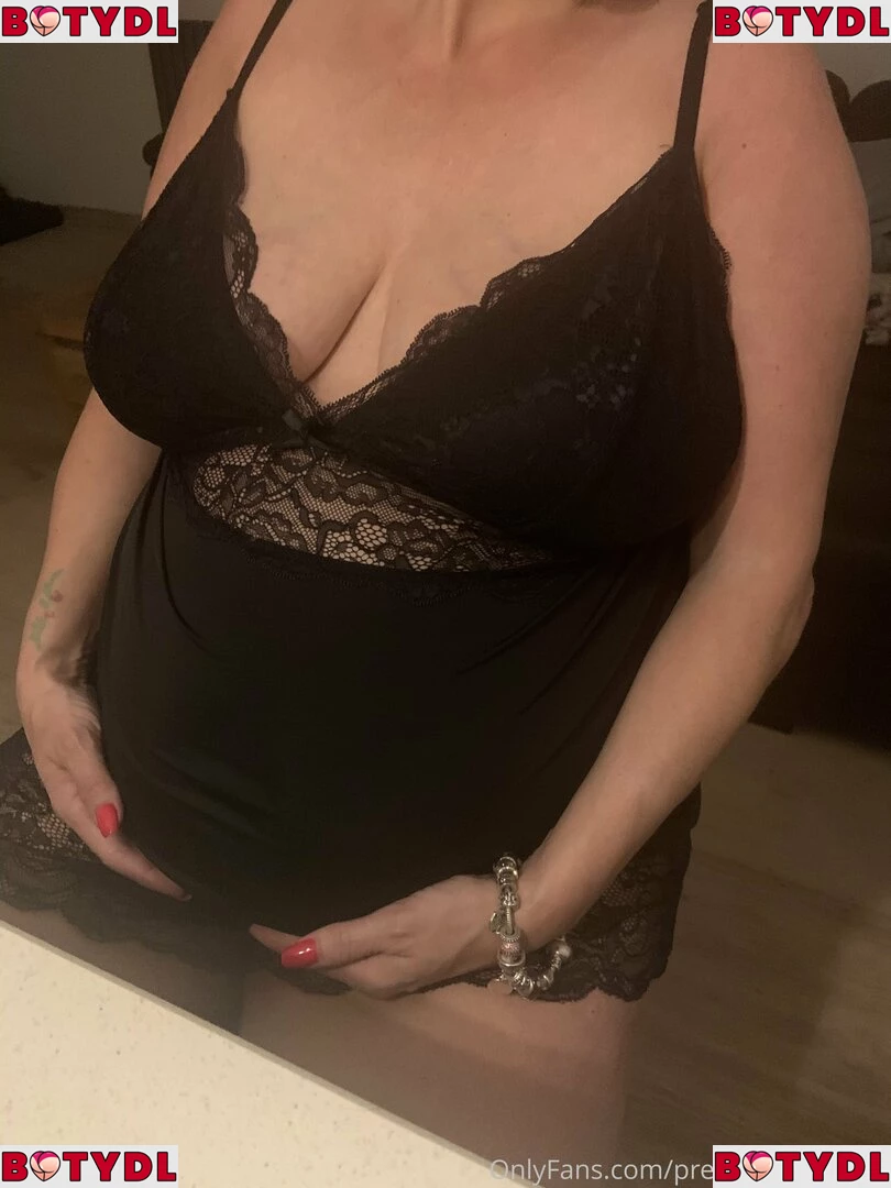 prettypregnant35 Onlyfans Photo Gallery 