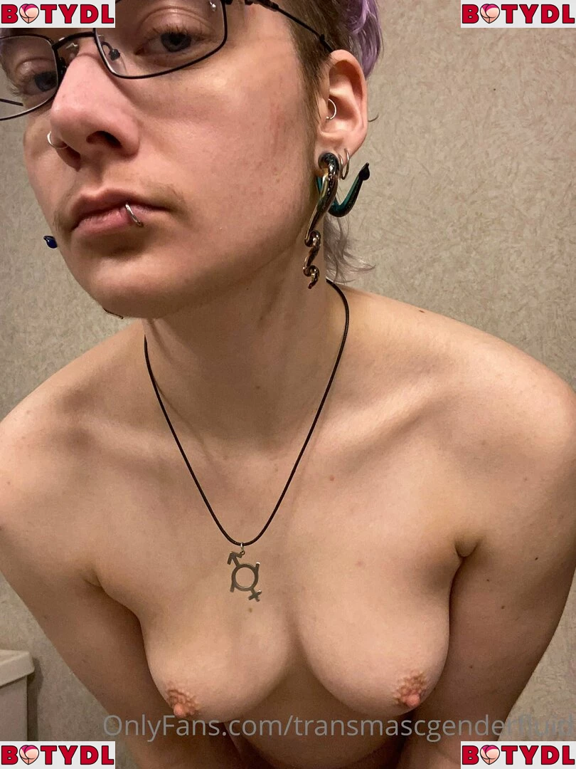 explicit_enby Onlyfans Photo Gallery 