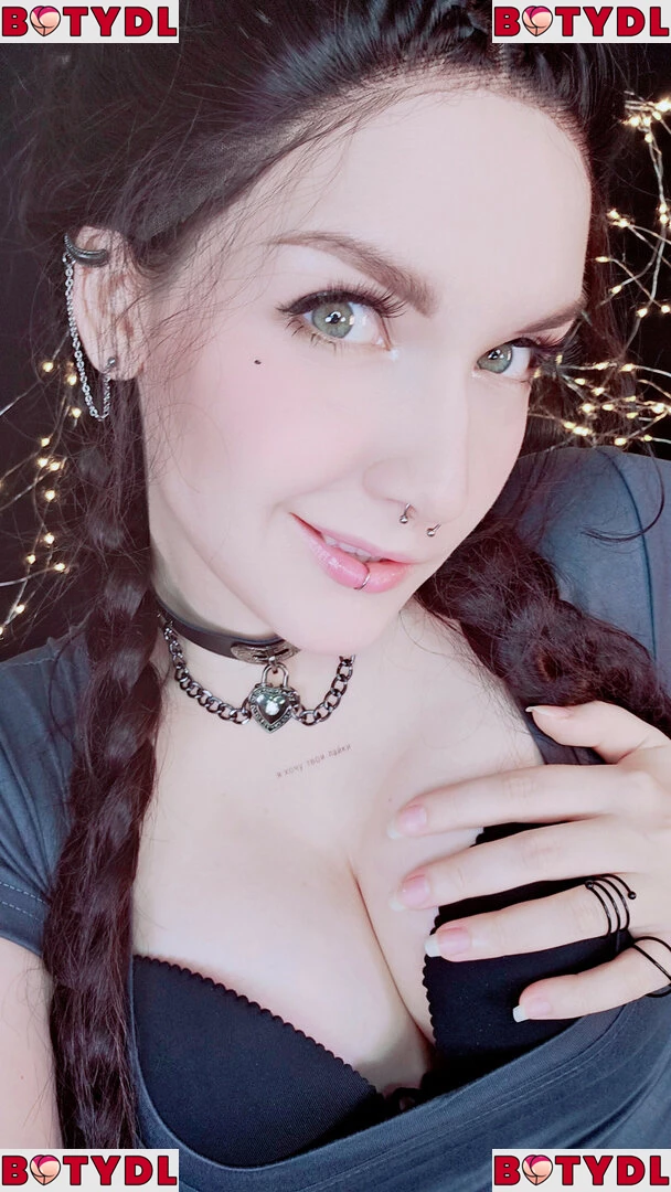 KittyKlaw ASMR Onlyfans Photo Gallery 