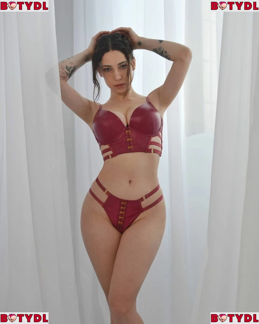 Kit Lilith Onlyfans Photo Gallery 