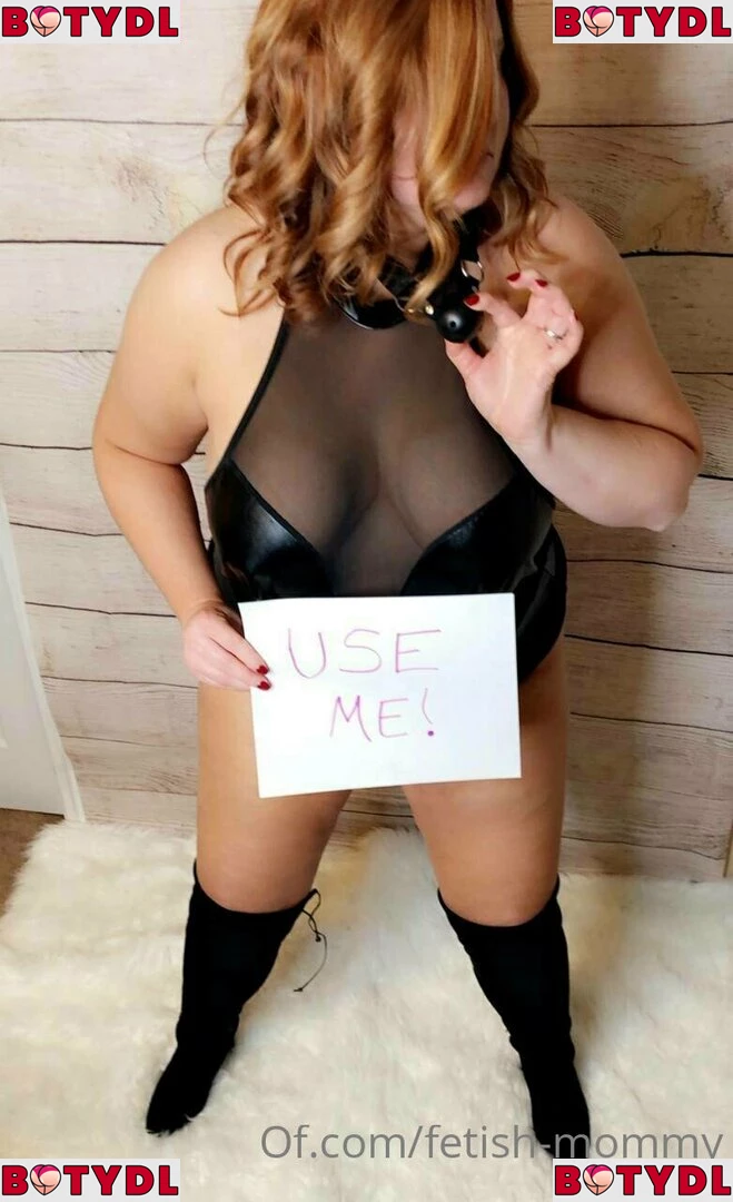 fetish-mommy Onlyfans Photo Gallery 