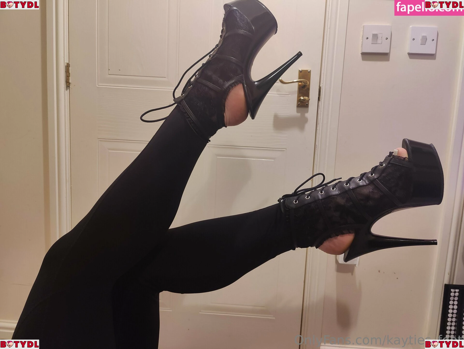 kayties_feet Onlyfans Photo Gallery 