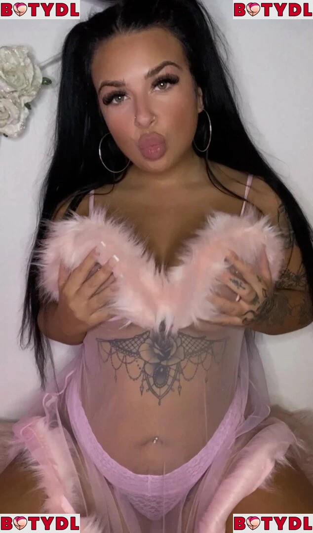 Sammy Onlyfans Photo Gallery 