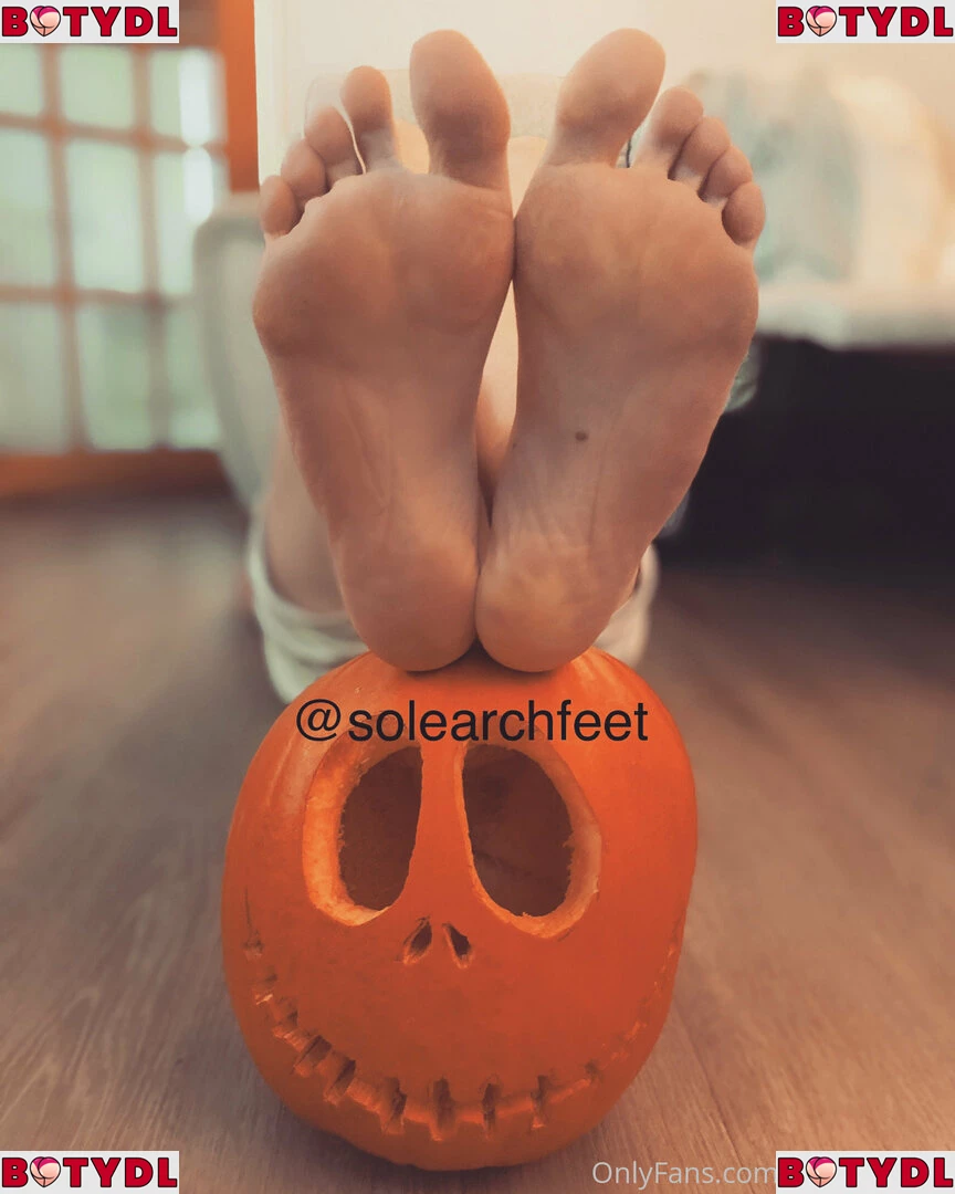 solearchfeet Onlyfans Photo Gallery 