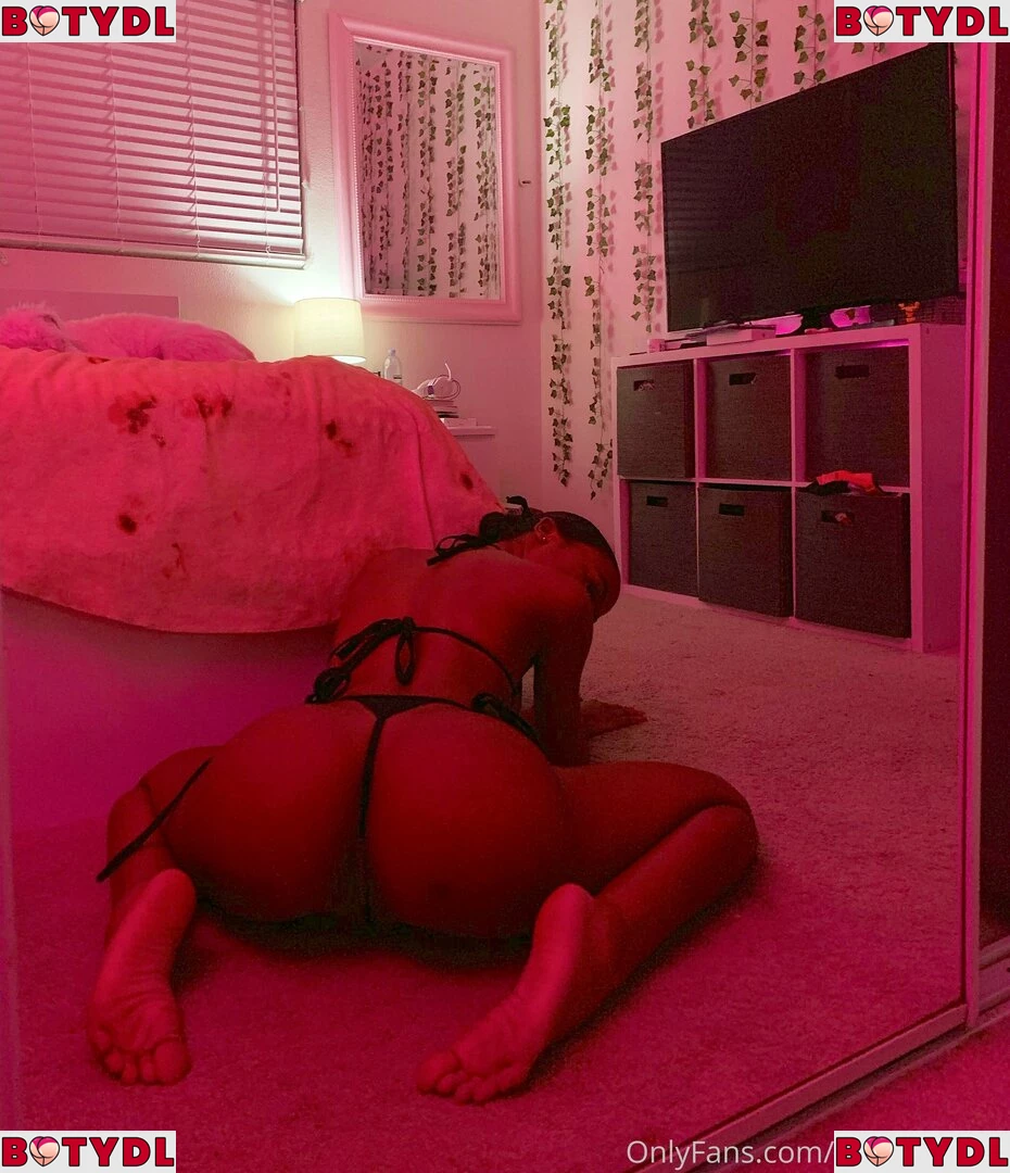 karliebaby_k Onlyfans Photo Gallery 