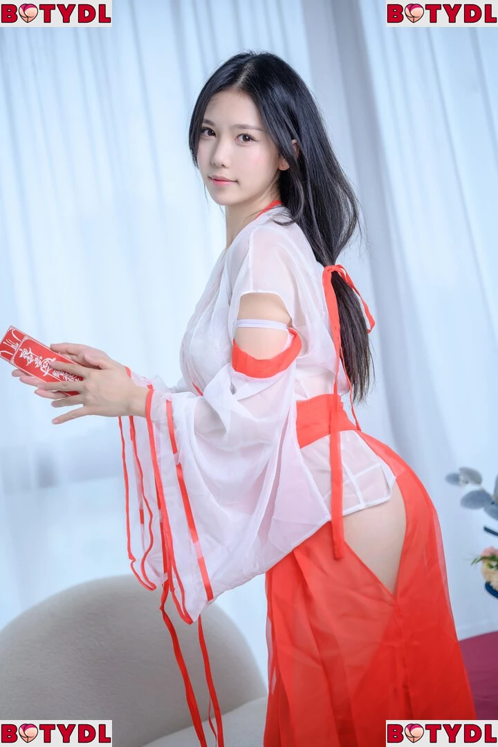 Dou Niang_li Shi 抖娘-利世 Onlyfans Photo Gallery 