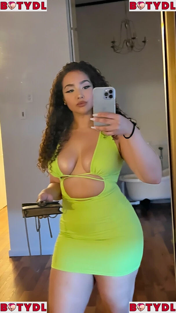 Demetria Obilor Onlyfans Photo Gallery 