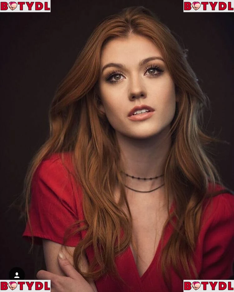 Katherine McNamara Onlyfans Photo Gallery 