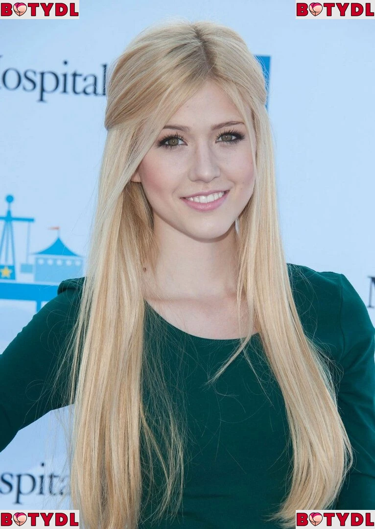 Katherine McNamara Onlyfans Photo Gallery 