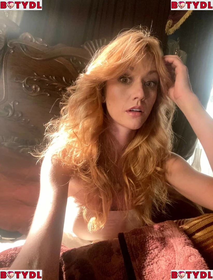 Katherine McNamara Onlyfans Photo Gallery 