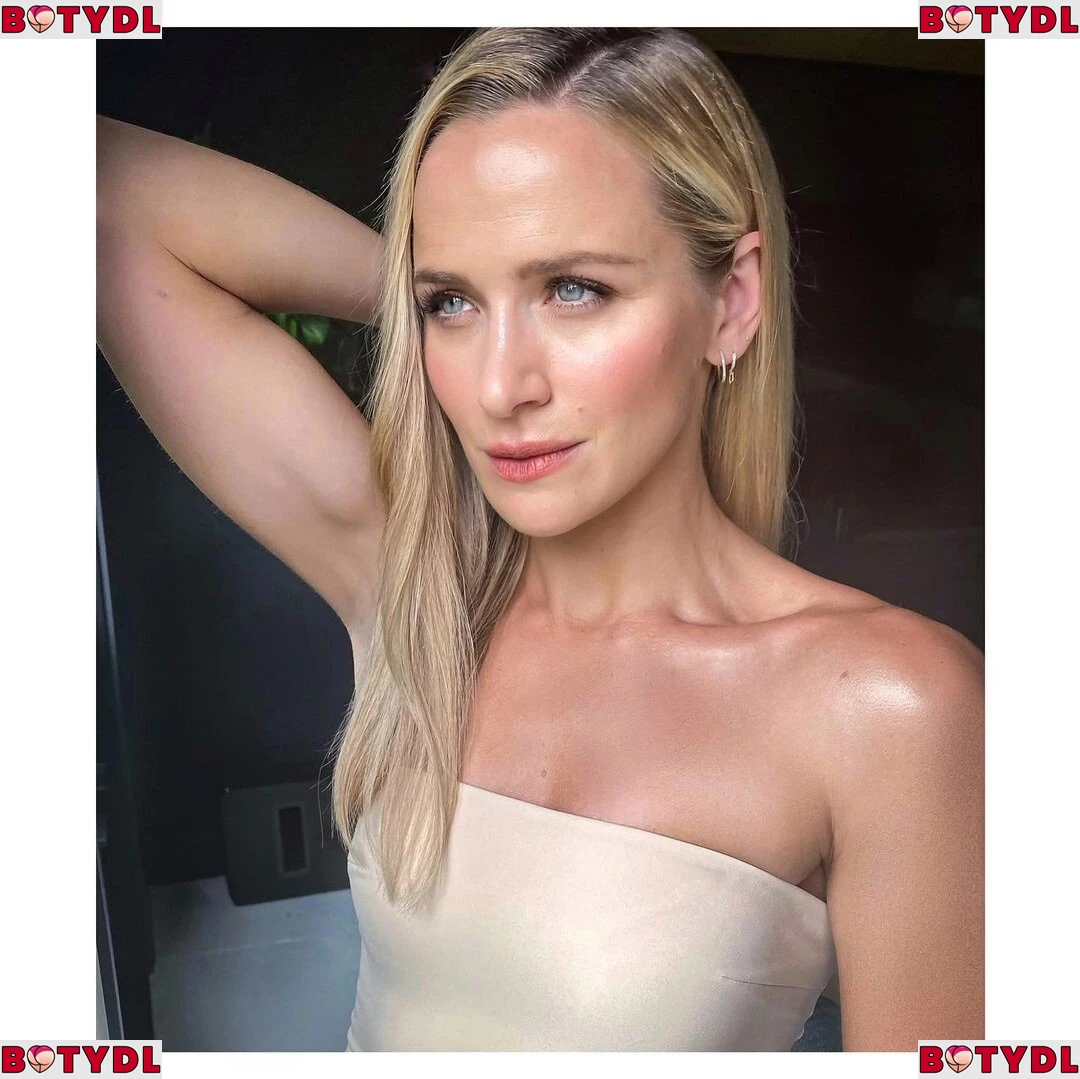 Shantel VanSanten Onlyfans Photo Gallery 