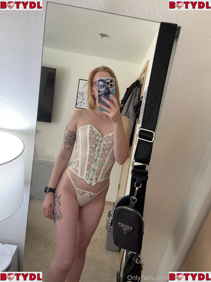 roxy_redhead Onlyfans Photo Gallery 