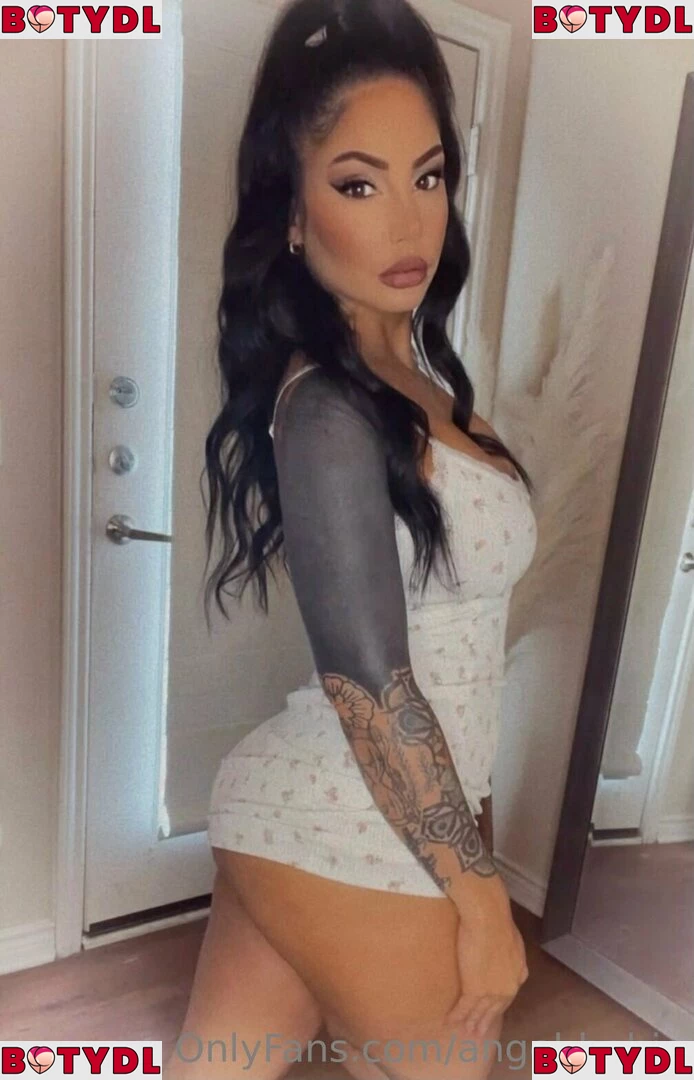 angel-babie Onlyfans Photo Gallery 