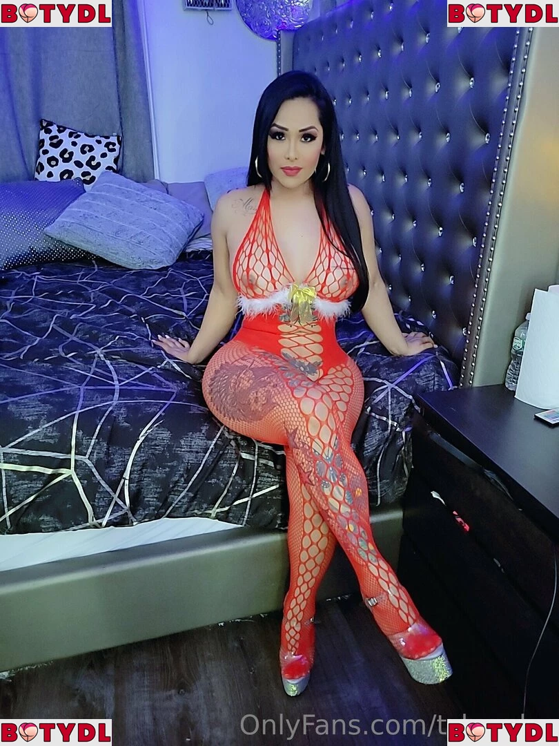 TSKendra Onlyfans Photo Gallery 