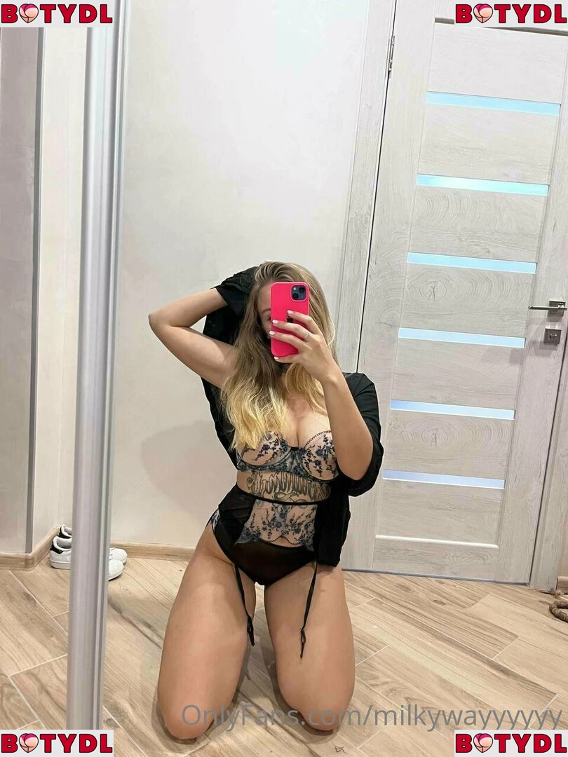 yourdolllilith Onlyfans Photo Gallery 