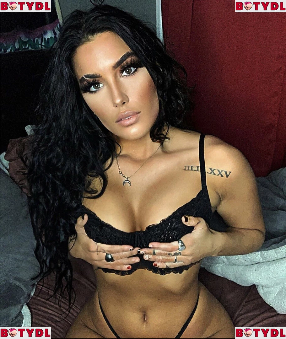 Remiara Eve Onlyfans Photo Gallery 