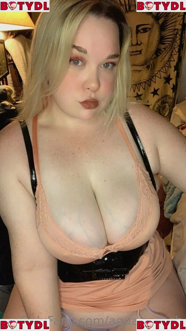 aquariusash Onlyfans Photo Gallery 