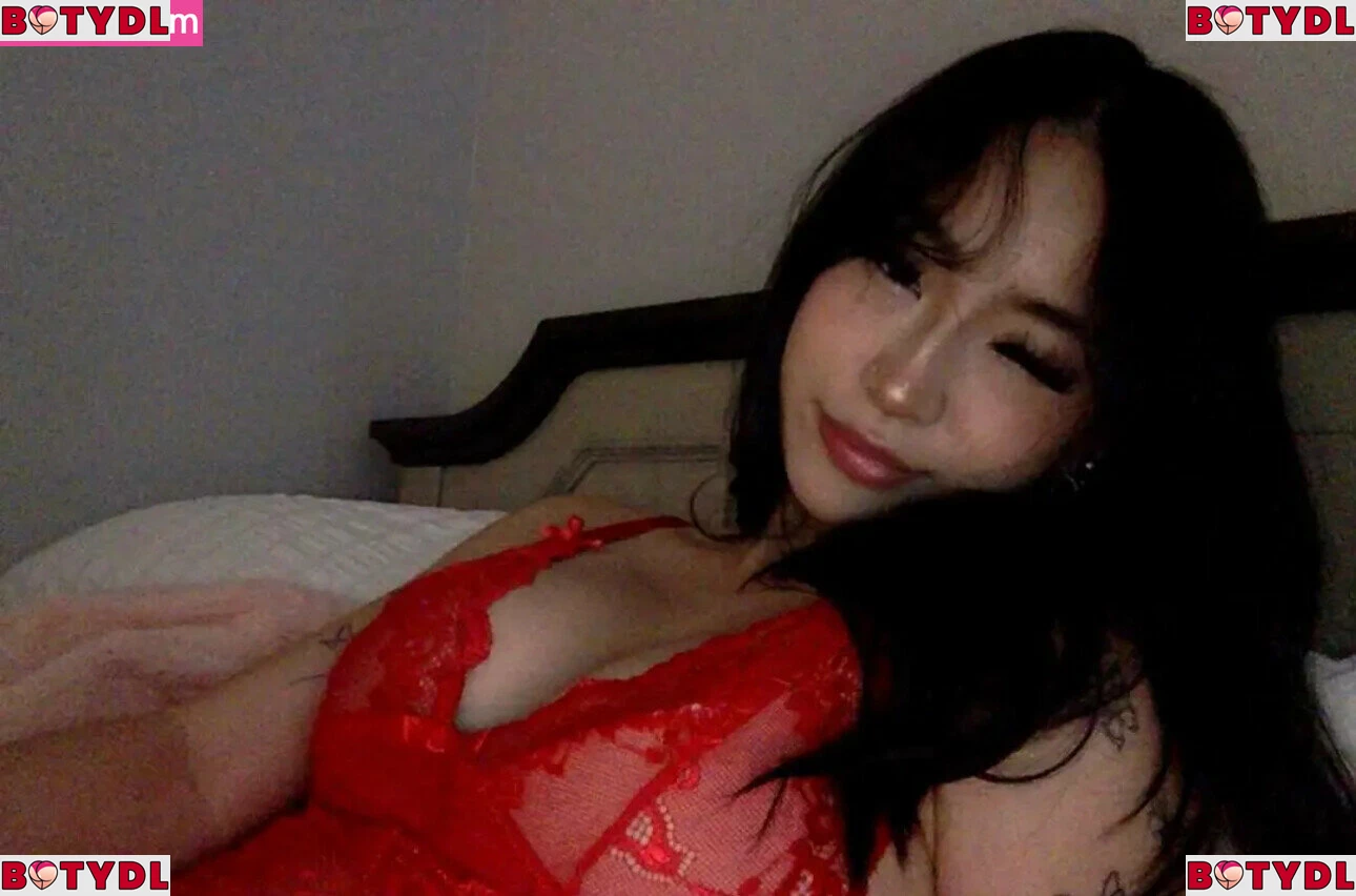 Harmonee Yang Onlyfans Photo Gallery 