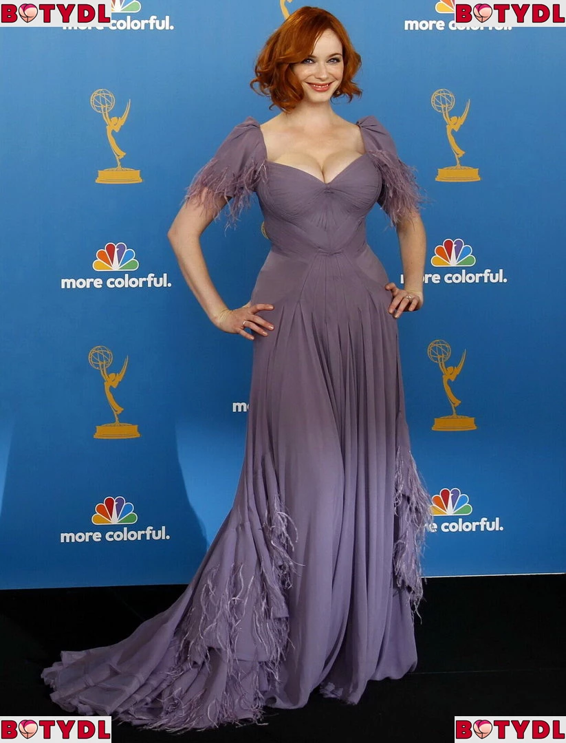 Christina Hendricks Onlyfans Photo Gallery 