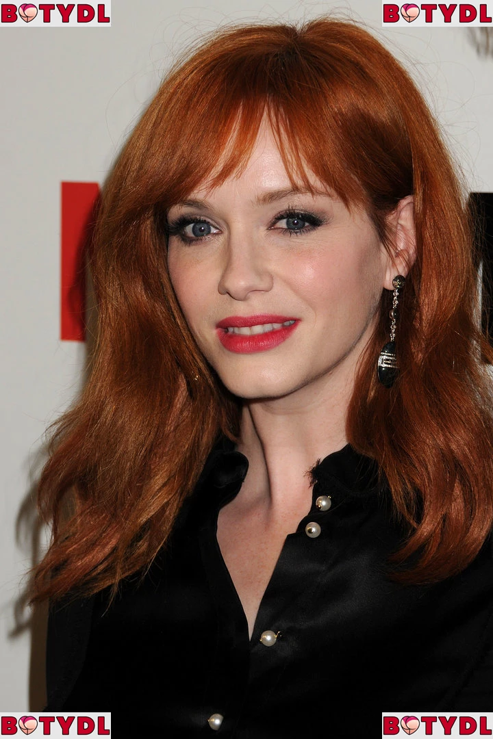 Christina Hendricks Onlyfans Photo Gallery 