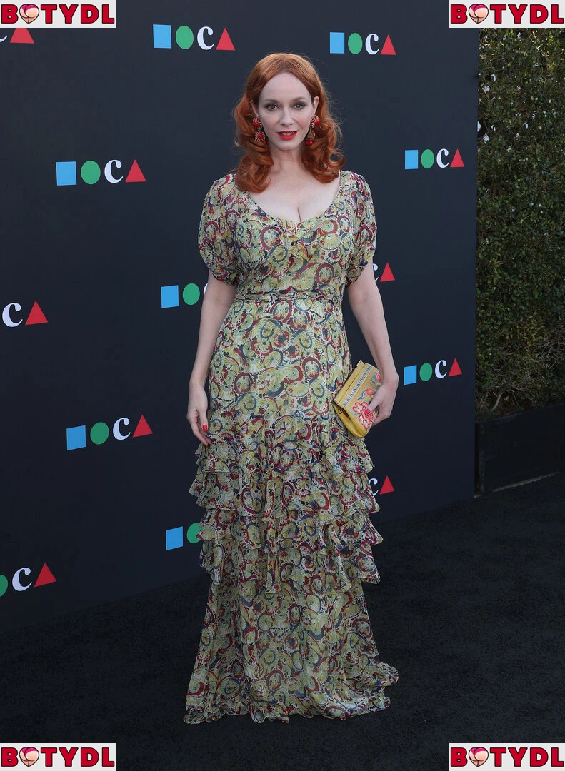 Christina Hendricks Onlyfans Photo Gallery 