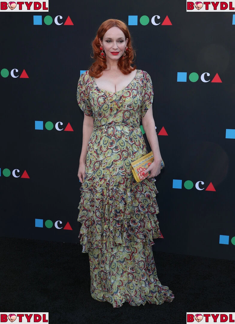 Christina Hendricks Onlyfans Photo Gallery 