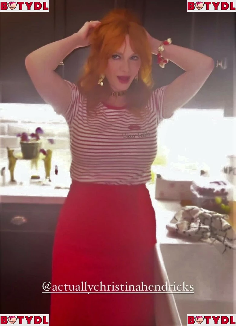 Christina Hendricks Onlyfans Photo Gallery 